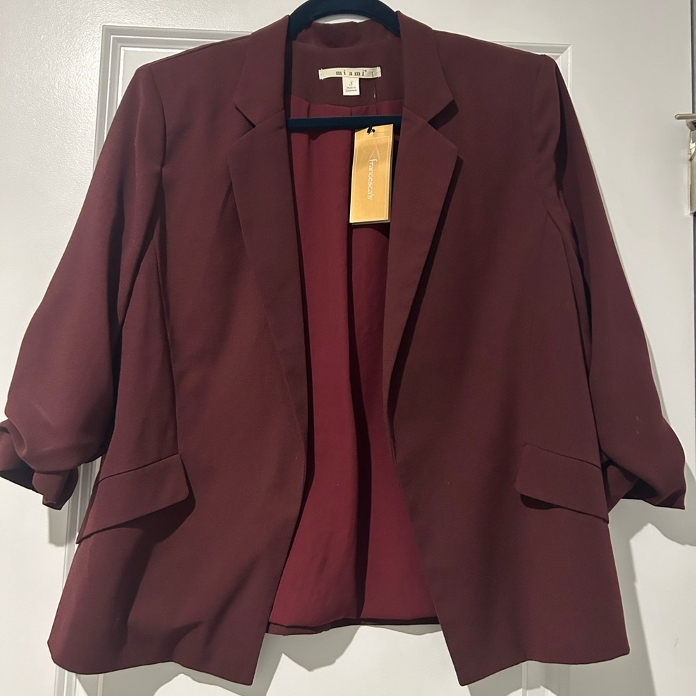 Mi ami Women's Deep Red Blazer
